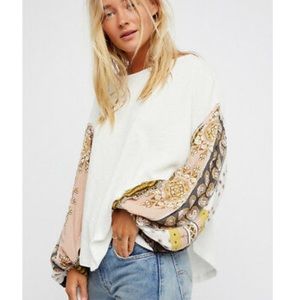 Free people blossom thermal printed ballon sleeve